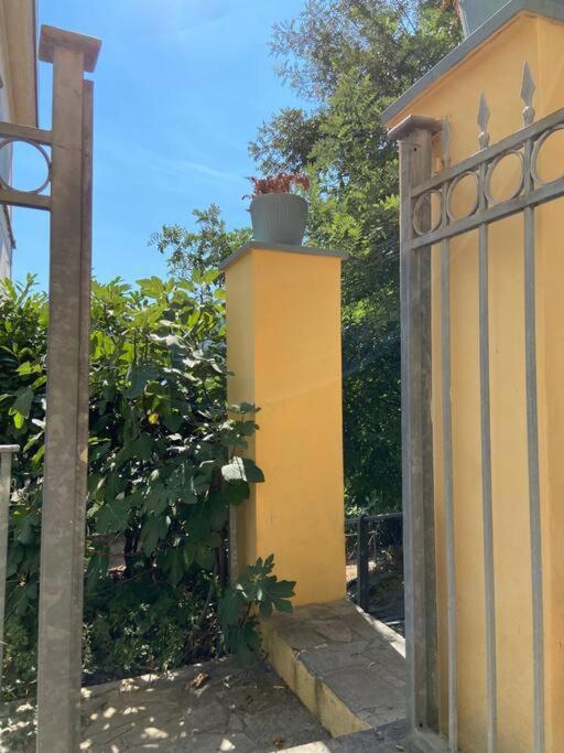 All'Ombra Delle Sophore La Spezia Esterno foto